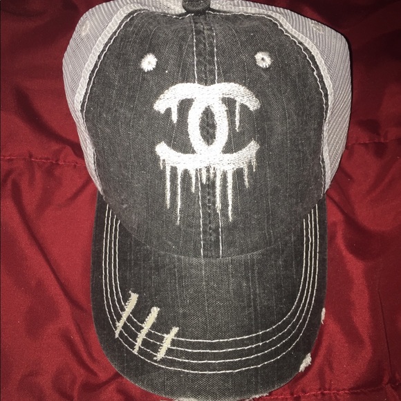 Hat - Picture 2 of 3